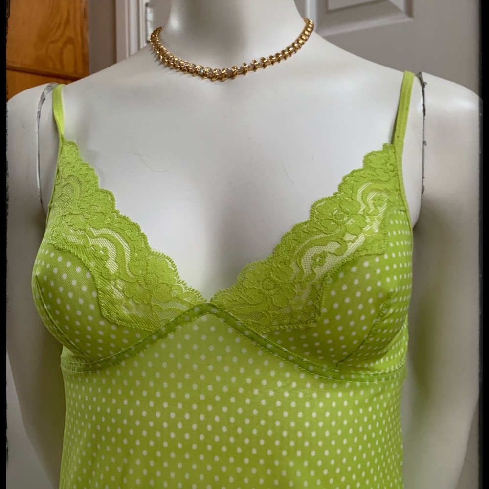 Beautiful!  lingerie ,pre owned  in good condition!